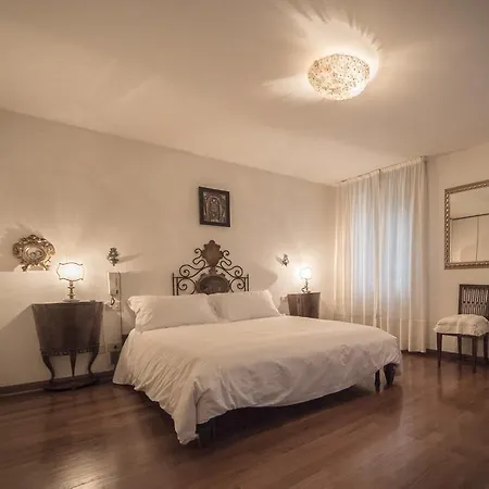 Accademia Terrazza Apartment Venice Exterior photo
