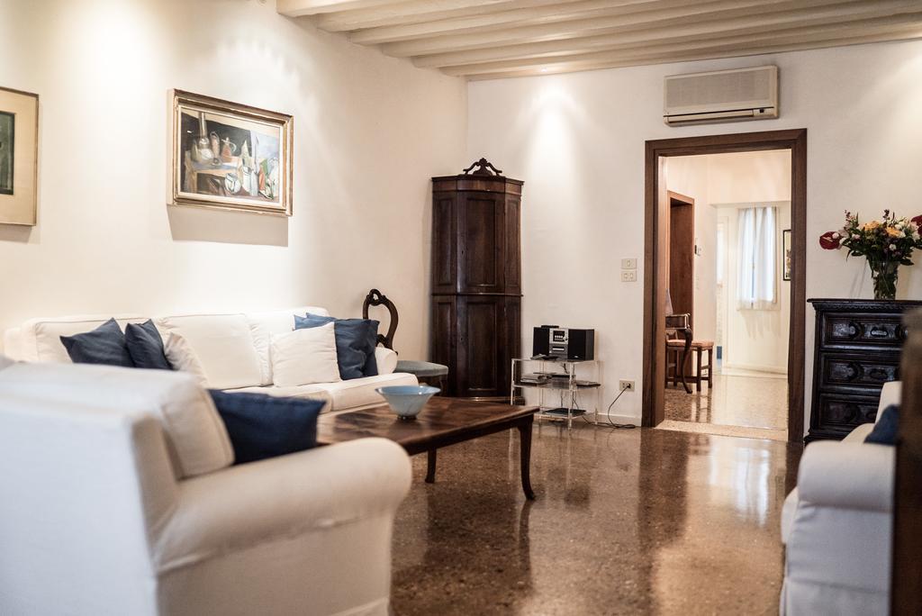 Accademia Terrazza Appartement *